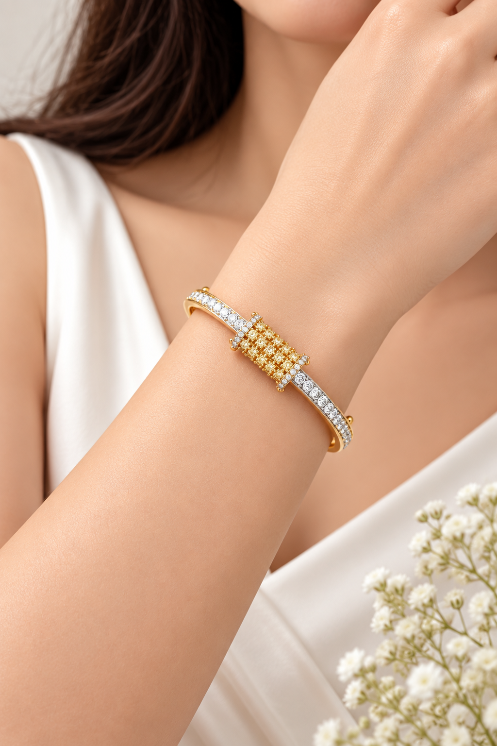 Pearl Lumière Cuff