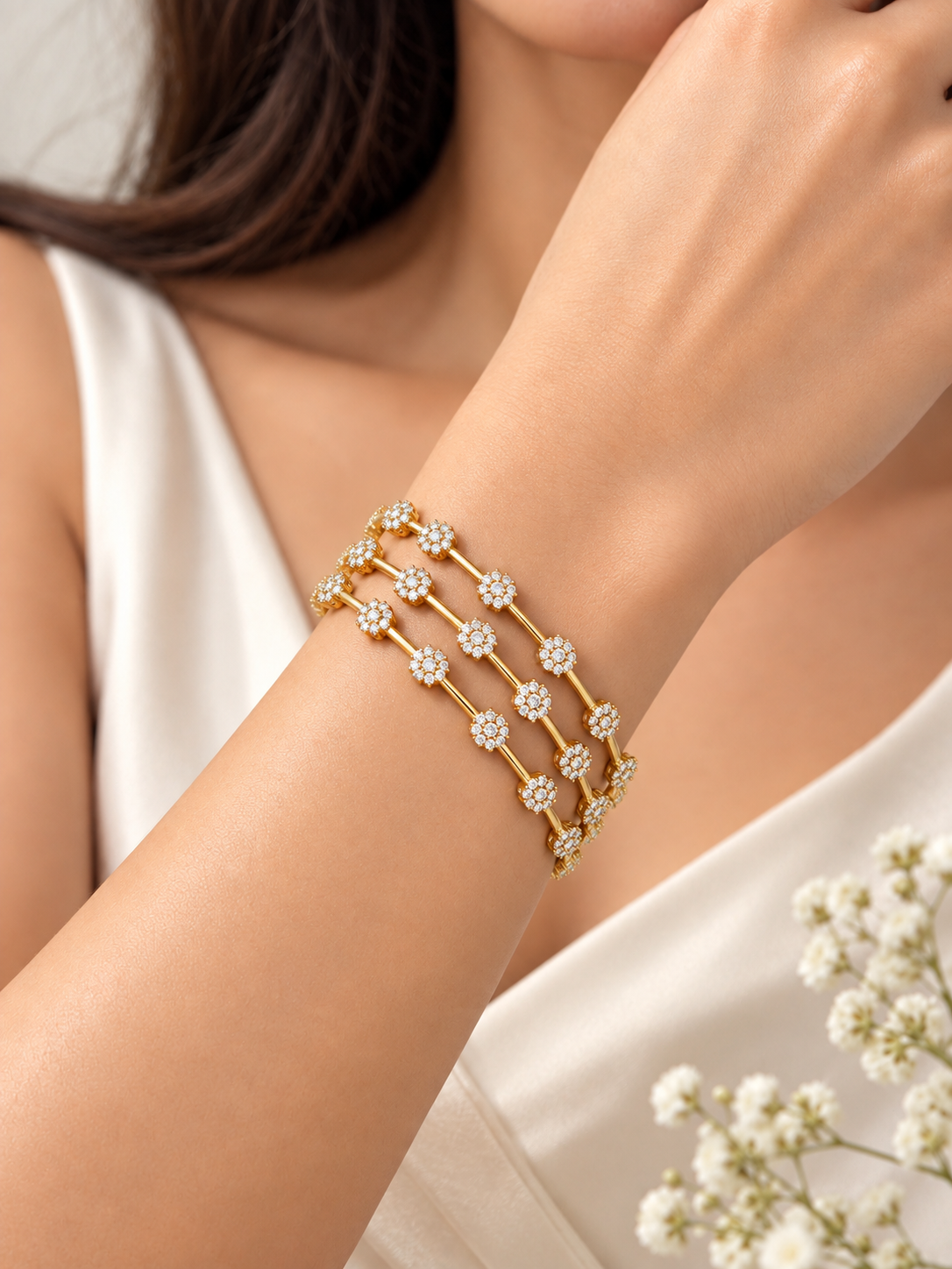 Élan Floral Diamond Bangle
