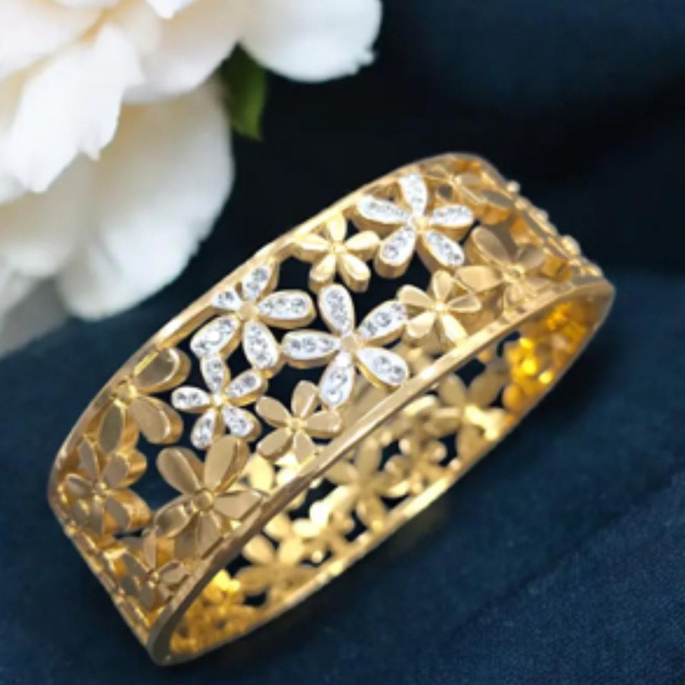 Adjustable AD Floral mesmerising Kada bracelet
