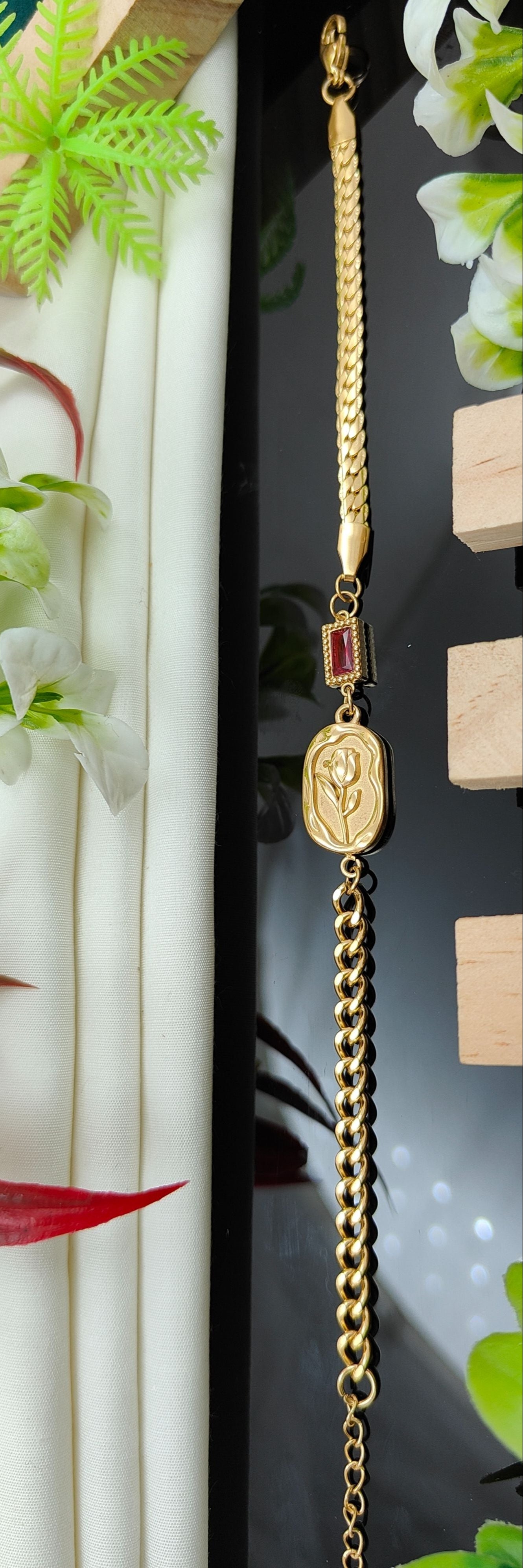 Gold Chain Flower & Red Beryl Bracelet