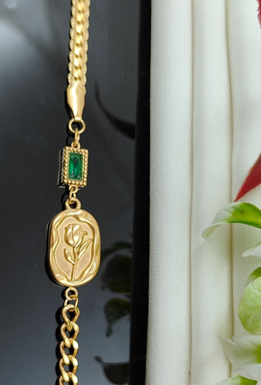 Gold Chain Flower & Green Emerald Bracelet