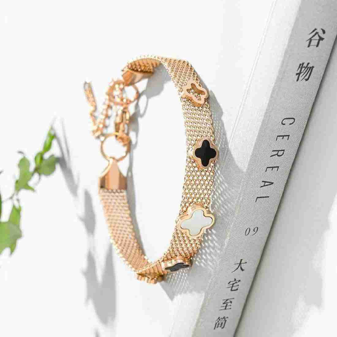 Mesh Bank leaf Bracelet