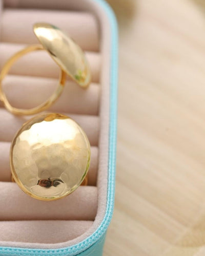 Golden Sovereign Ring