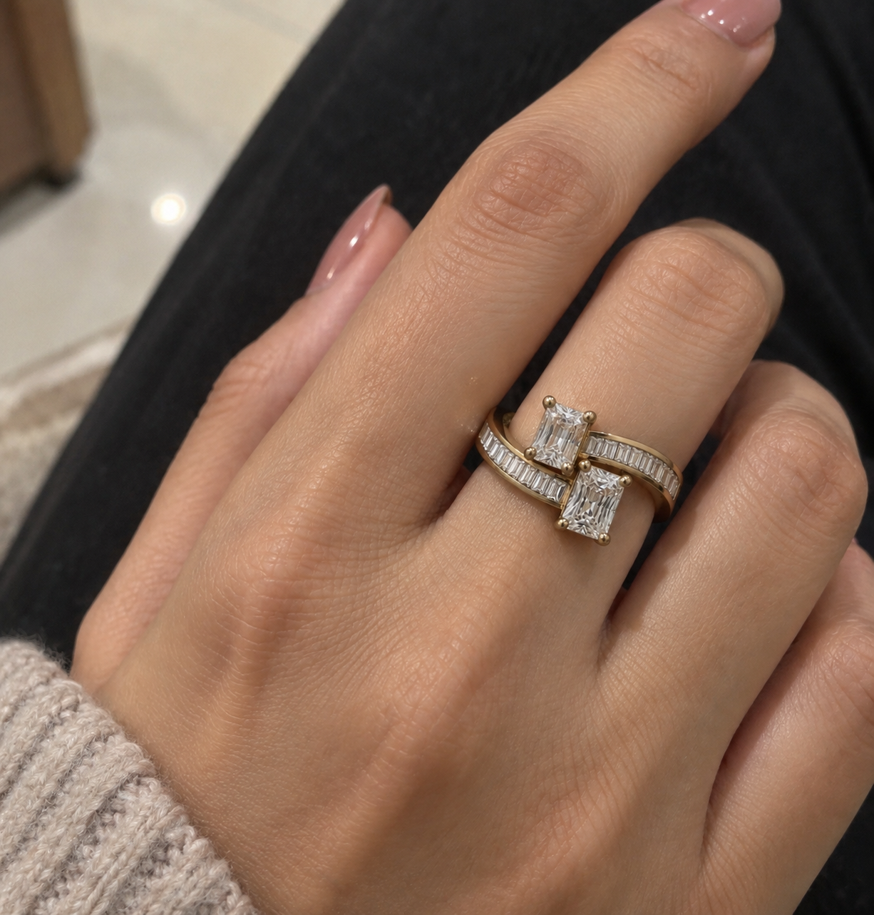 Golden Crystal Interlock Ring