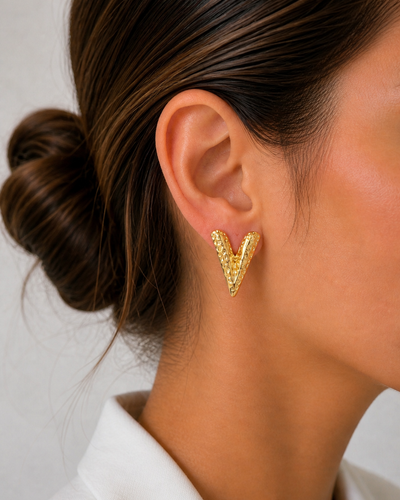 Textured V Stud