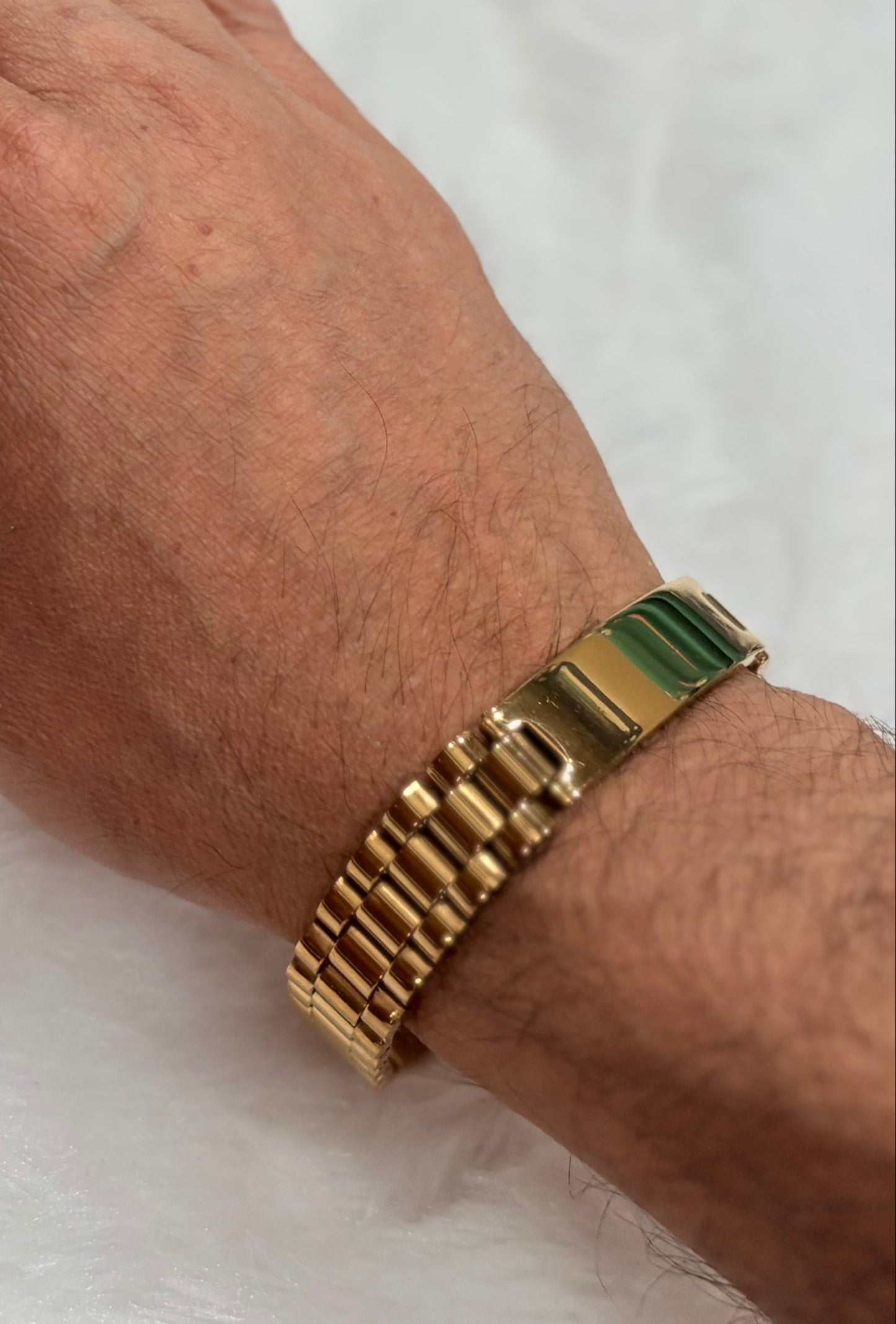 Classic Gold Chain Bracelet