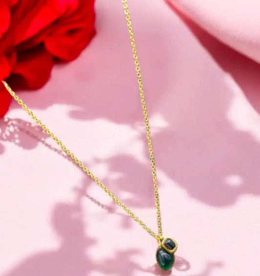 Twin Emerald Sleek Chain Pendant