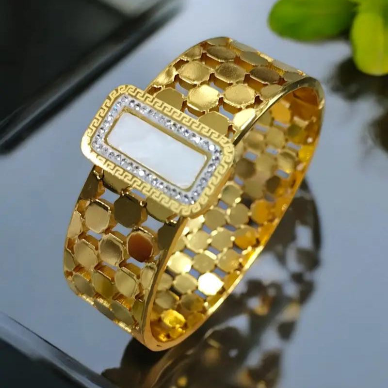 Unique Diamond Broad Kada Bracelet