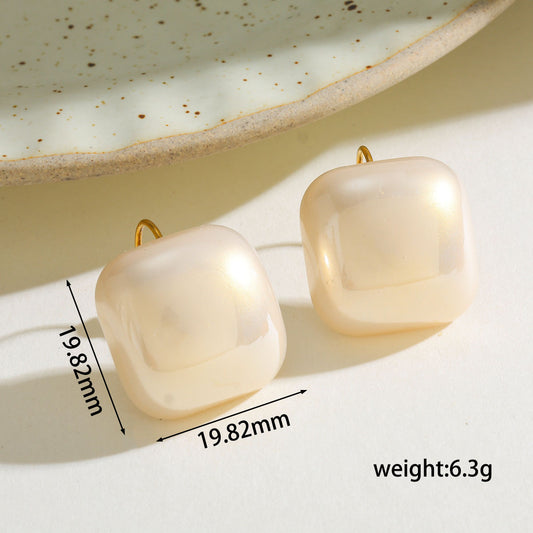 Pearl Square Studs